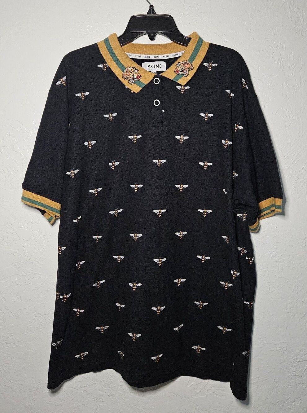Men's Rise As 1ne Black & Yellow Allover Bee and Tiger Print Polo Shirt Size 3XL